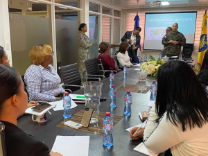 Miembros de la Superintendencia de Vigilancia y Seguridad Privada (SVSP), recibieron una capacitación sobre “Servicio al Cliente”.