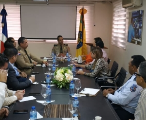 El Director Ejecutivo de la SVSP Gral. Jean A Romero Jorge, E.R.D., recibe a los miembros del Consejo Directivo de ADESINC