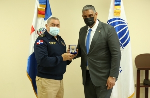 Director Ejecutivo de la (SVSP) se reúne con Ministro de Interior y Policía