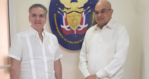 El Director Ejecutivo de la SVSP. visita de cortesía del Ministro encargado del cumplimiento de los objetivos de las políticas públicas del Gobierno, señor José Leonel (Neney) Cabrera Abud.