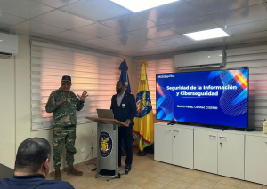 Miembros esta dependencia del Ministerio de Defensa (MIDE), participaron en la charla titulada “Seguridad de la Información y Ciberseguridad”.