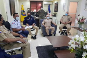 El Director Ejecutivo General de Brigada, Miguel A. Rubio Báez, ERD. sostuvo una reunión con la plana mayor sobre los Servicios en Linea